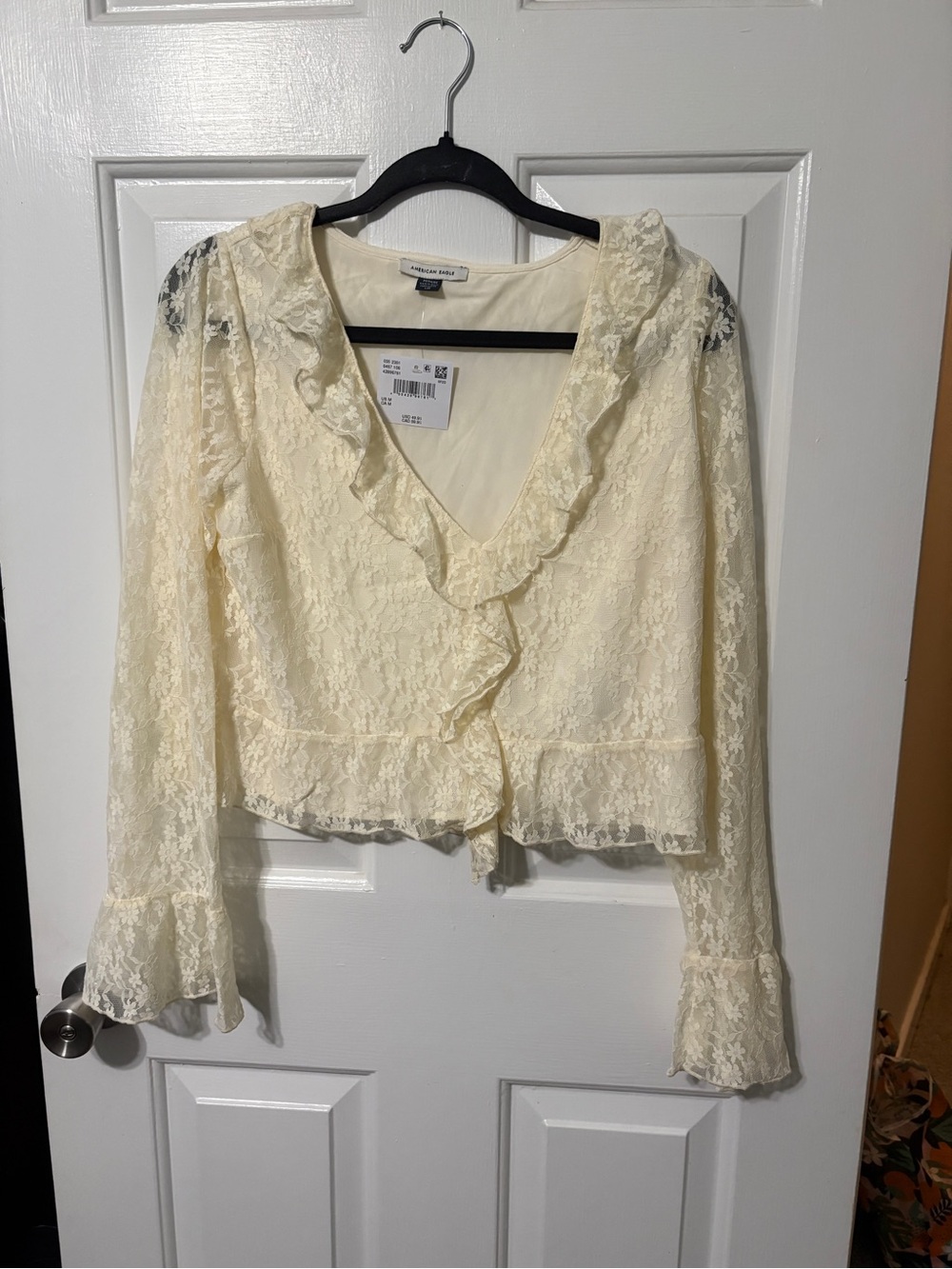 American Eagle Outfitters Cream Lace Ruffle Crop Top